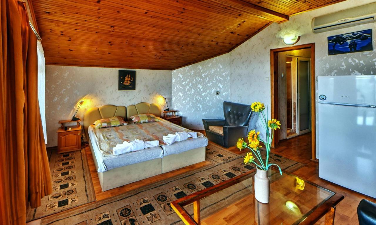 Villa Summer House Saints Constantine and Helena Exterior foto